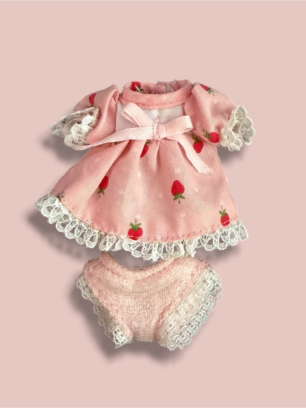 Vintage Kenner Toys Strawberry Shortcake Baby Replacement Outfit